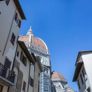 - Benedetto Duomo Apartamento